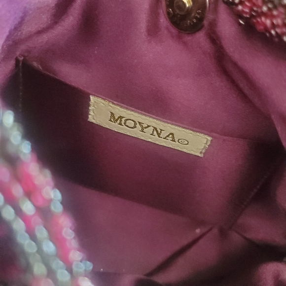 Purple Moyna purple beaded purse - Picture 7 of 10